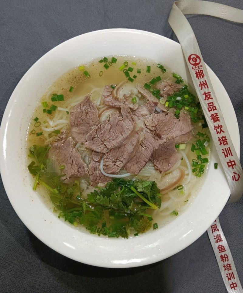 郴州市苏仙区友品小吃制作培训中心,小吃培训,友品小吃培训,郴州栖凤渡鱼粉,市场策划,郴州包点培训,包点培训,郴州鱼粉培训,栖风渡鱼粉